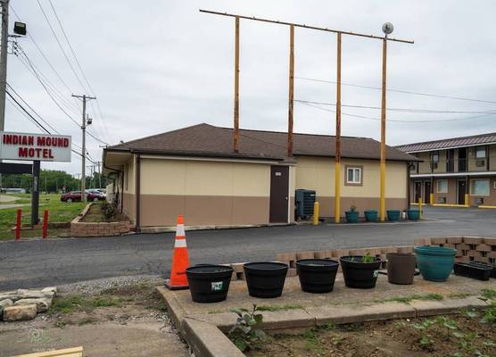 Indian Mound Motel 1