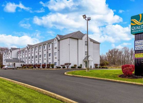 Quality Inn & Suites North Lima - Boardman 1