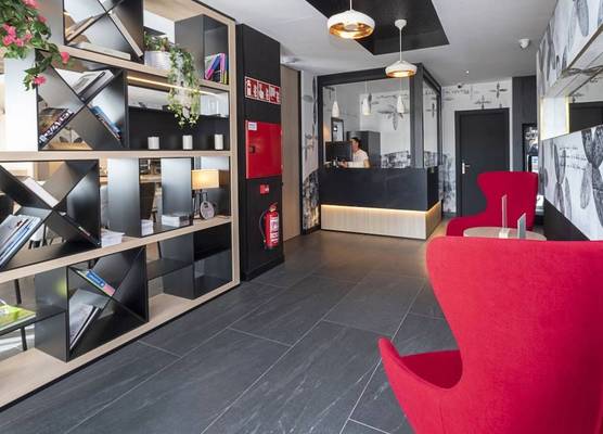 Sercotel Plana Suites 1