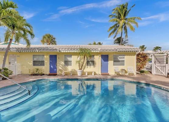 Bahama Beach Club Pompano - Boutique Studios & Apartments close to beach with heated pool 1