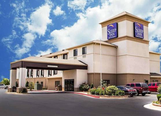 Sleep Inn & Suites Oklahoma City North 1
