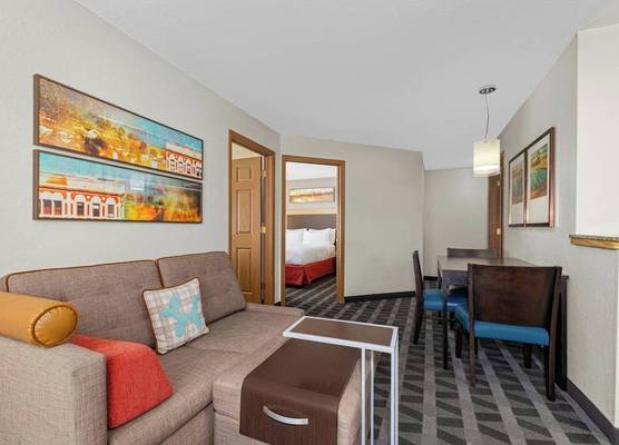 TownePlace Suites by Marriott Brookfield 1