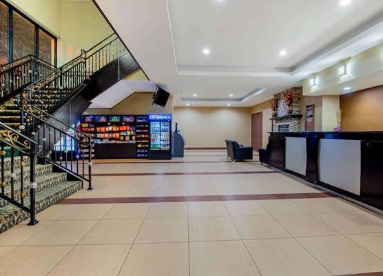 La Quinta Inn by Wyndham West Long Branch NJ Shore Area 1