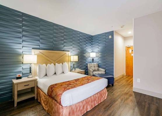 Best Western Peace Arch Inn 1