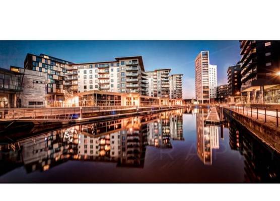 Modern Leeds City Apartment 1
