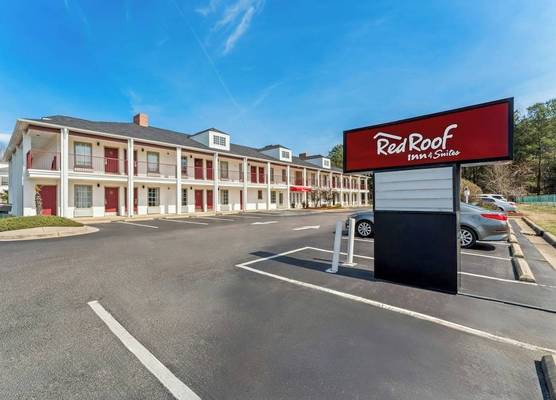 Red Roof Inn & Suites Wilson 1