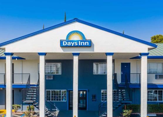 Days Inn by Wyndham Red Bluff 1