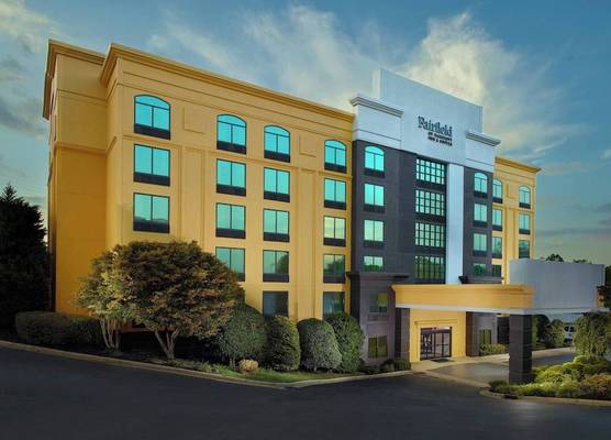 Fairfield by Marriott Inn & Suites Asheville Outlets 1