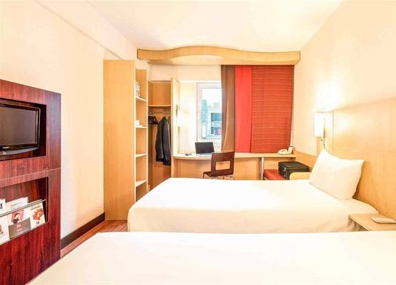 Ibis Yangzhou Wanda Plaza 1