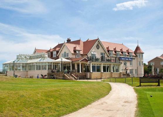 North Shore Hotel 1