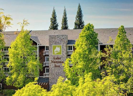 Lake Natoma Inn 1