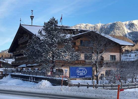 Ferienhotel Alpenhof 1