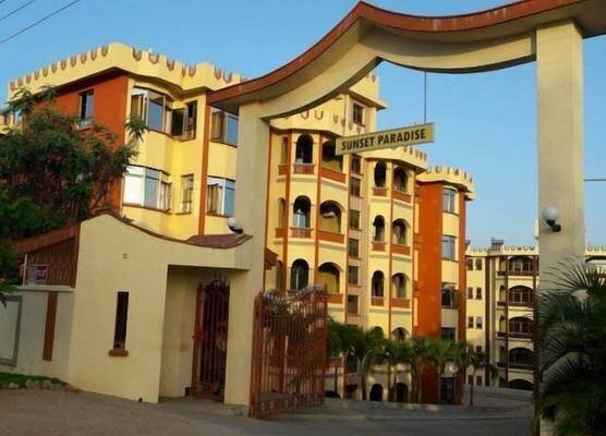 Fastcare Luxury Apartments/Villas 1