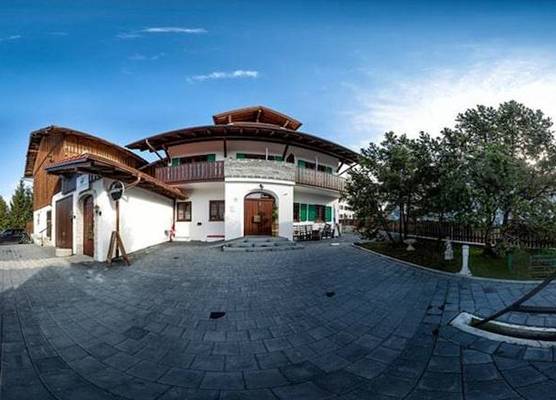 Vitusfort Urlaub im Allgäu - Ferienwohnungen & Themenzimmer in Hopfen am See 1