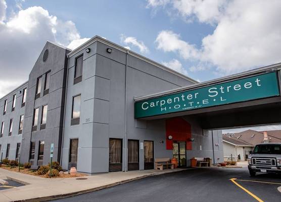 Carpenter Street Hotel 1