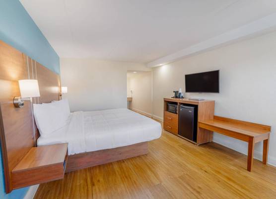 Dunes Inn & Suites - Tybee Island 1
