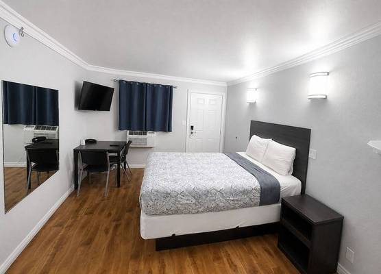 Seaway Motel 1