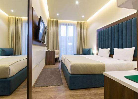 Marquise Hotel Garni 1