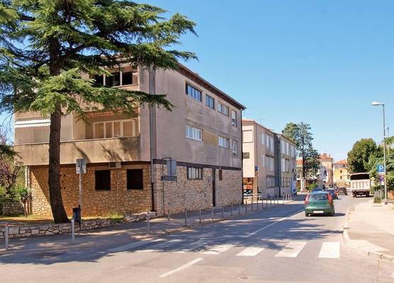 Apartment 1601 1