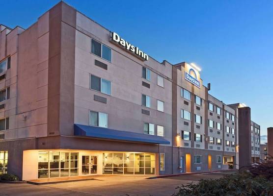 Days Inn by Wyndham Seatac Airport 1