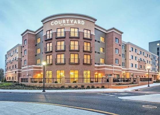 Courtyard by Marriott Glassboro Rowan University 1