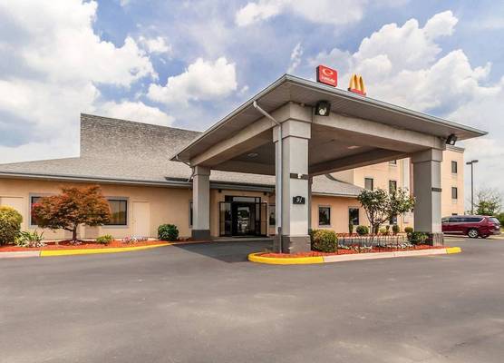 Econo Lodge Inn & Suites Middletown - Winchester South 1