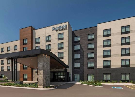Fairfield by Marriott Inn & Suites Gravenhurst Muskoka 1
