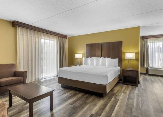 Best Western Plaza Inn 1