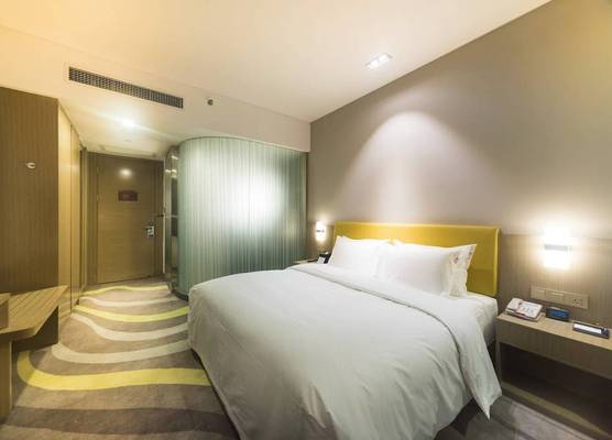 Holiday Inn Express CHENGDU JINNIU by IHG 1