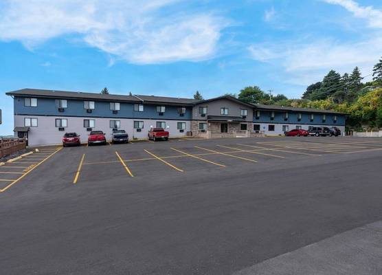 Econo Lodge Madison East 1