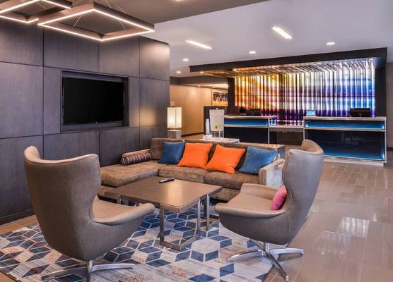 Fairfield Inn & Suites by Marriott Raleigh Cary 1