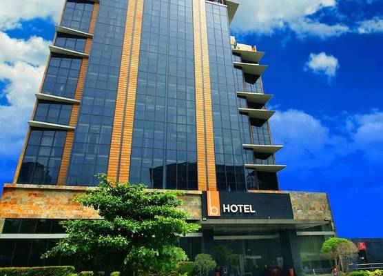 The B Hotel Alabang 1