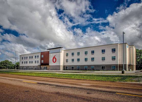 Motel 6 North Platte, NE - East 1