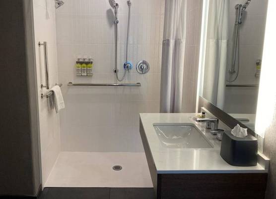 Staybridge Suites PHOENIX - GLENDALE SPORTS DIST by IHG 1