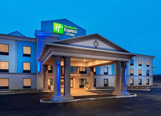 Holiday Inn Express & Suites YORK NE - MARKET STREET by IHG 1
