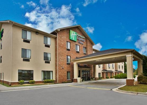 Holiday Inn Express & Suites BUFORD NE - LAKE LANIER by IHG 1