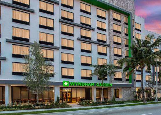 Wyndham Garden Ft Lauderdale Airport & Cruise Port 1