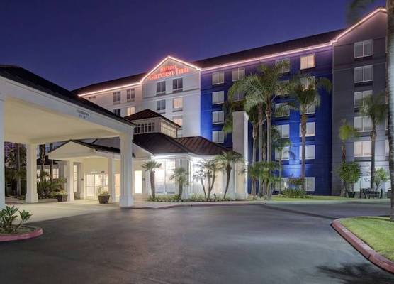 Hilton Garden Inn Anaheim/Garden Grove 1