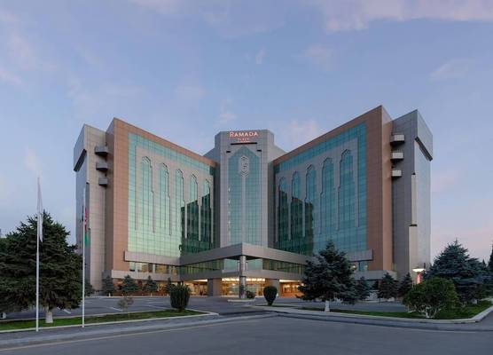 Ramada Plaza by Wyndham Gence 1