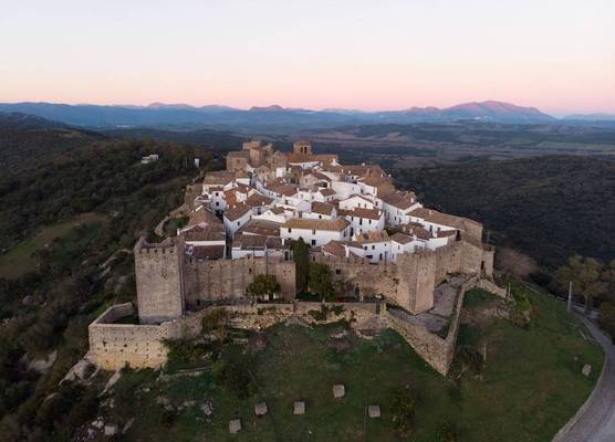 Casas Rurales Tugasa Castillo de Castellar 1