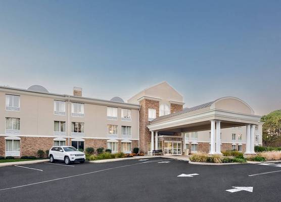 Holiday Inn Express NEPTUNE by IHG 1