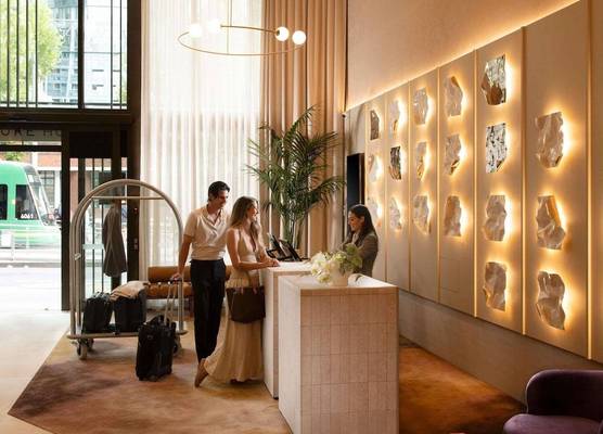 Mercure Melbourne La Trobe Street 1