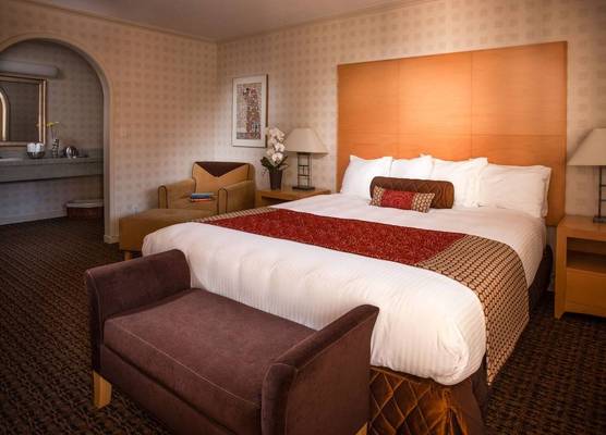 Menlo Park Inn 1