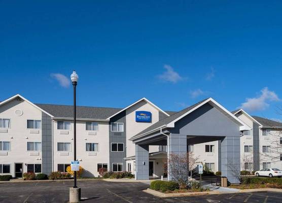 Baymont by Wyndham Gurnee 1