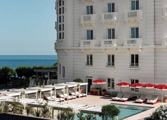 Regina Experimental Biarritz 1