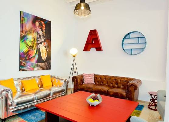 The Zentral Arenal Suites 1