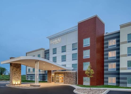 Fairfield by Marriott Inn & Suites Shelbyville 1