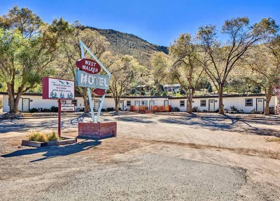 The Historic West Walker Motel 1