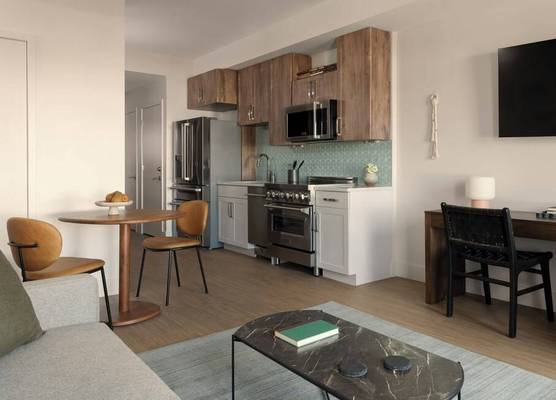 Mint House Tampa Downtown by Kasa 1