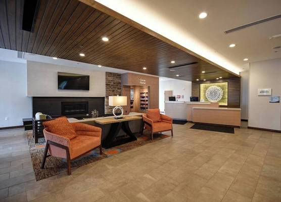 Fairfield Inn & Suites by Marriott Milwaukee North 1